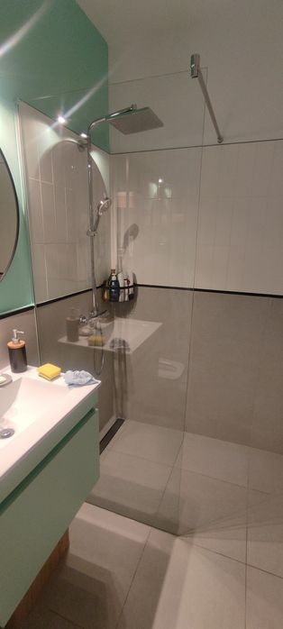 Realizam Paravane dus geam 8mm securizat