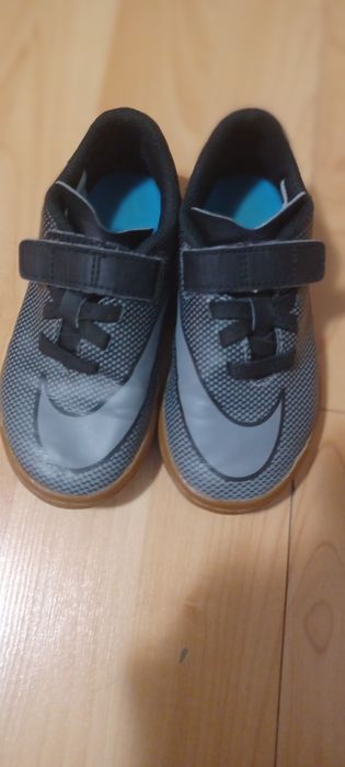 Ghete fotbal Nike mar 28