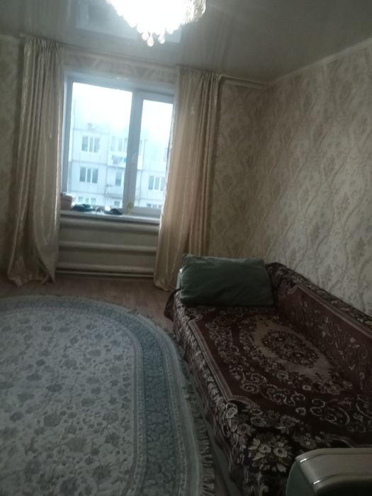 Продам диван в отличном состояний