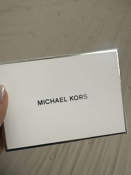 Дамско портомоне Michael Kors