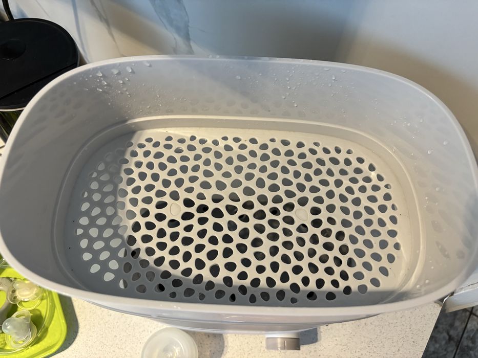 Електрически стерилизатор Philips avents с функция изсушаване