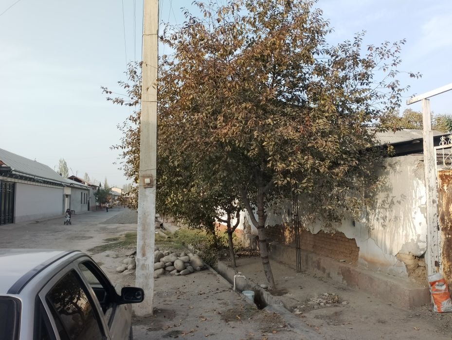 Уй сотилади озрок ками бор