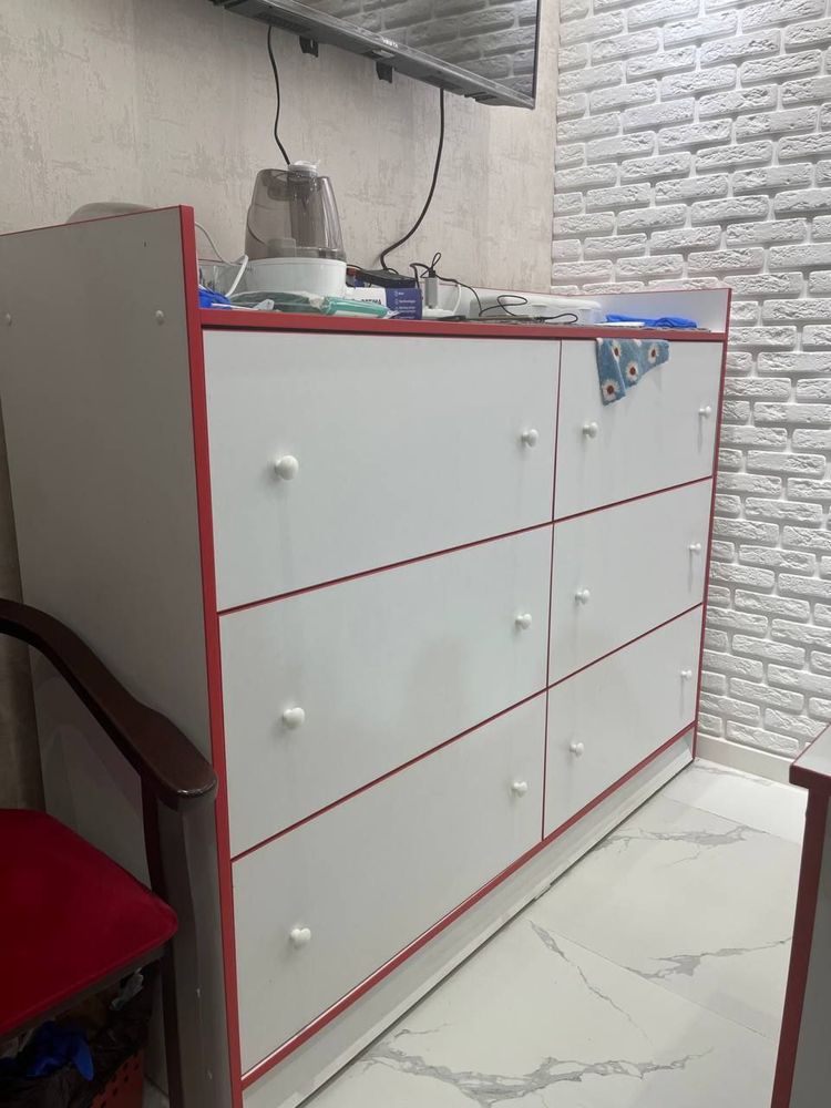 Прадаю мебель для салона