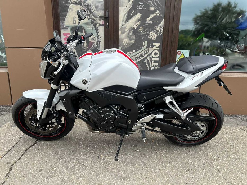 Yamaha FZ1 ~ Garantie ~ Rate ~
