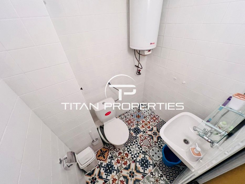 Дава се под наем Двустаен апартамент в Бургас, Лазур - 60 кв.м за 459 € - Снимка #8