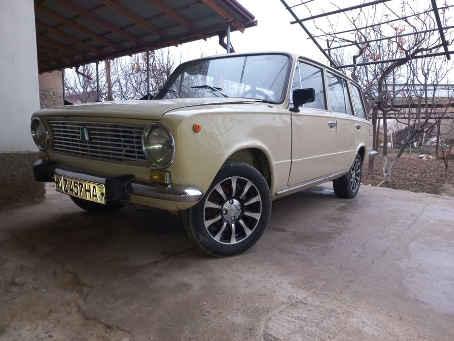 VAZ 2102 SOTILQDI kelilamiz narxi 20000$