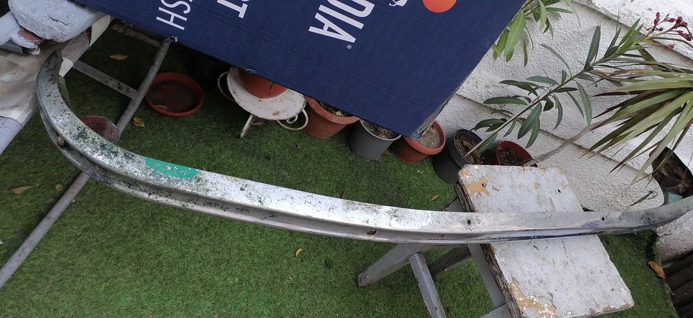 bara   cromata   dacia  1300  pret  120  lei