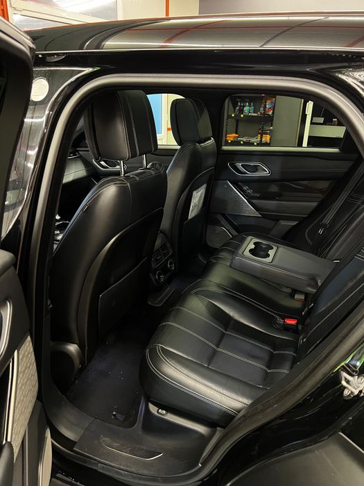 Range Rover Velar R-DYNAMIC