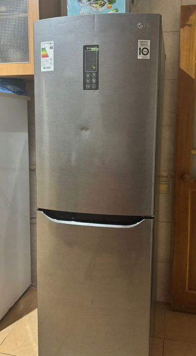 Холодильник сатылады