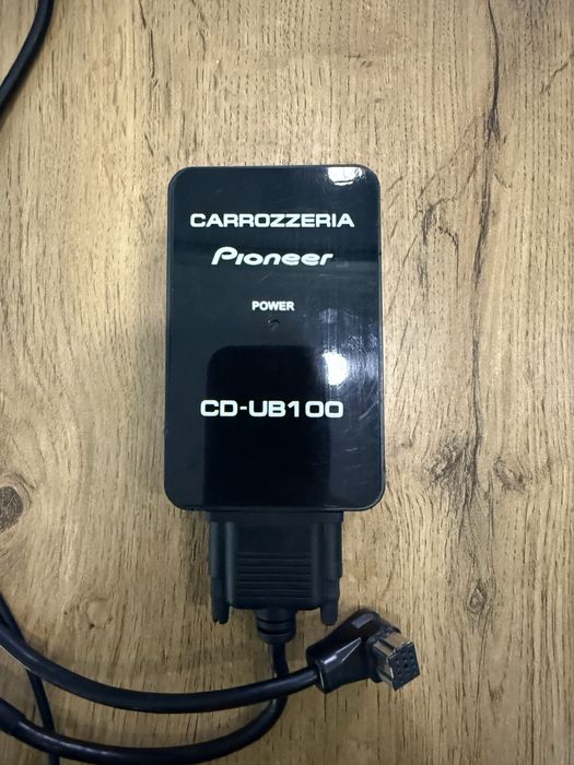 Продаю адаптер для carozzeria для использовании флешки