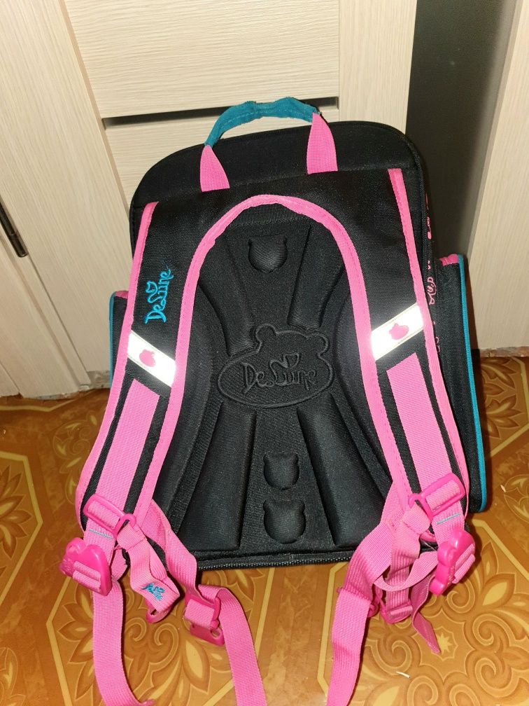 Рюкзак ранец для начальной школы