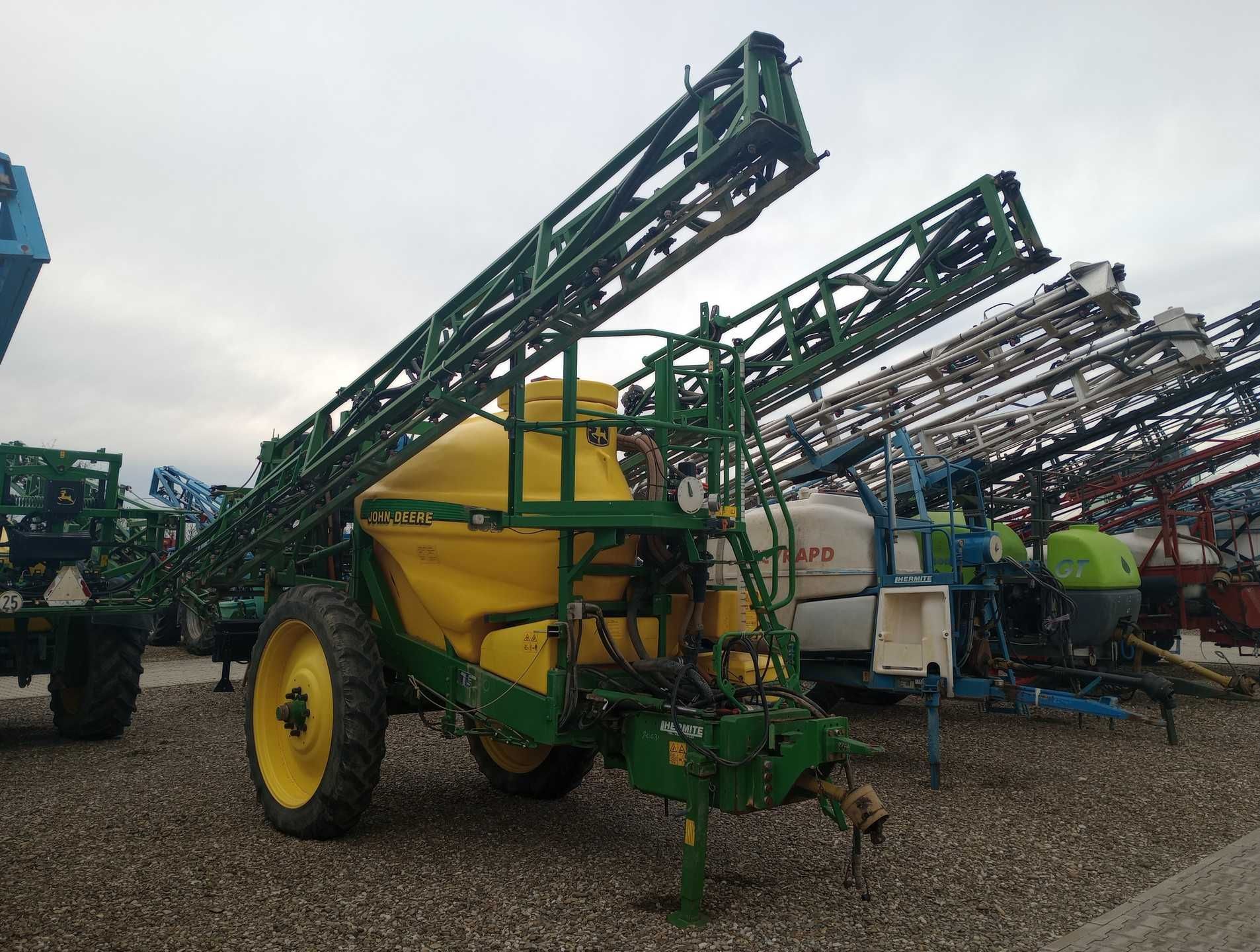 Instalatie erbicidat JOHN DEERE 832