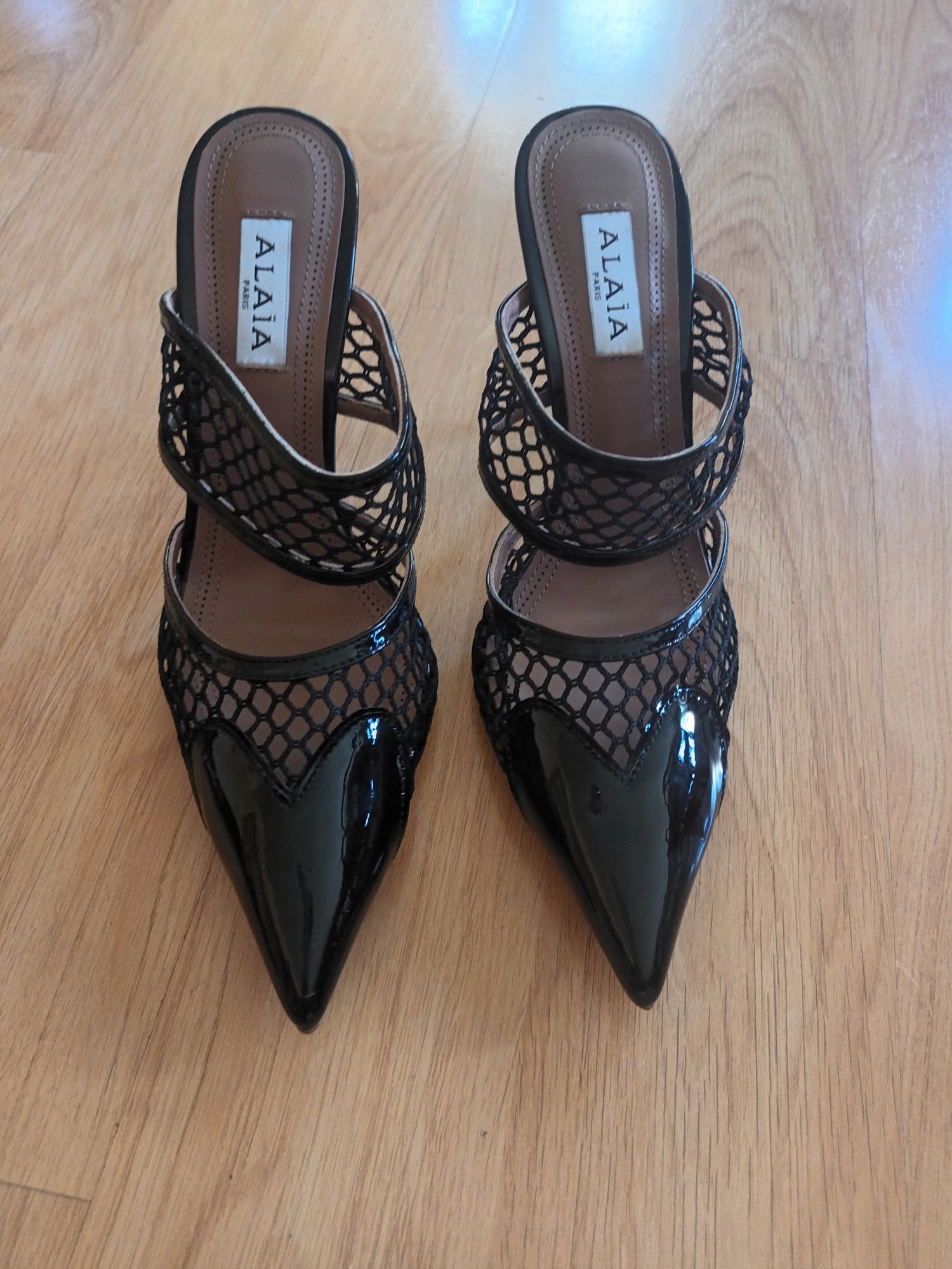 Alaia сандали естествена кожа