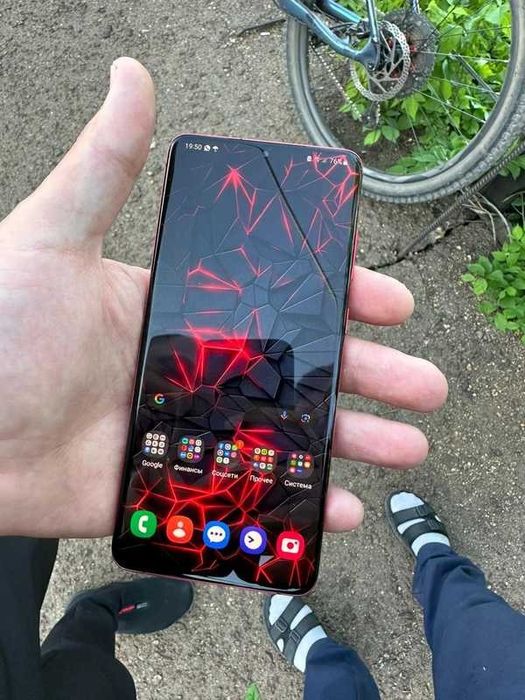 Galaxy s20 с коробкой