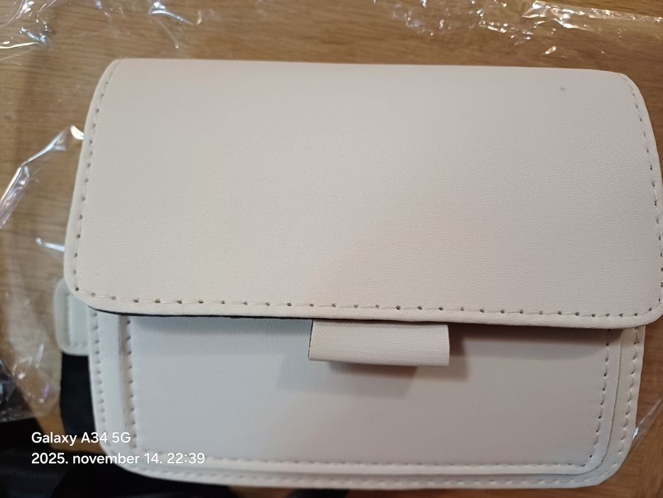 Geanta  de umar noua bej