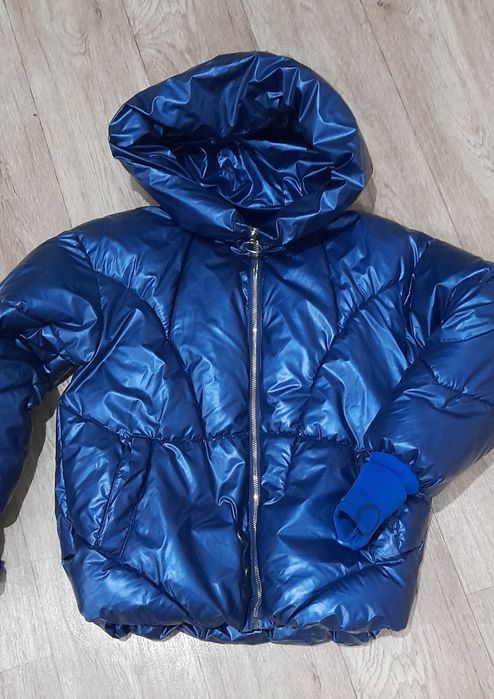 Продам куртки демисезонные