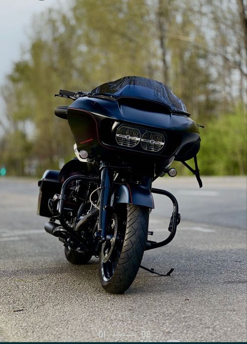 Harley-Davidson Road Glide Special 103