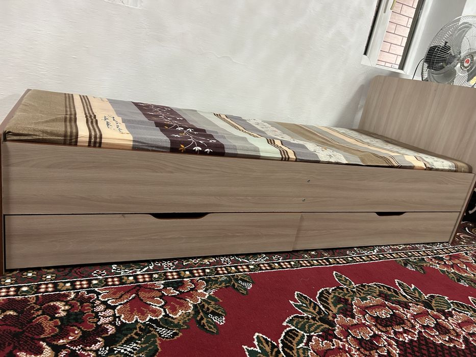 2 однаспльные кровати