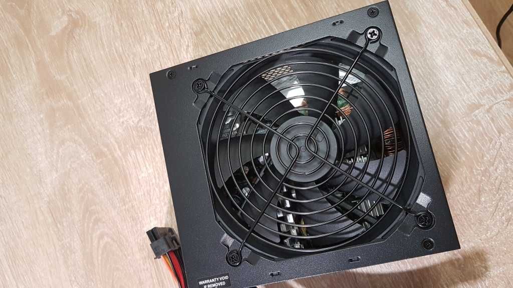 Sursa PC Thermaltake TR2 S, 80+ 500W