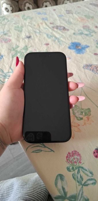 Vând iPhone 16pro
