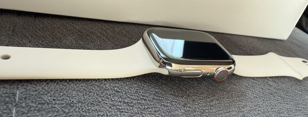 Apple Watch 7 45mm GPS + Cellular Stainless Steel