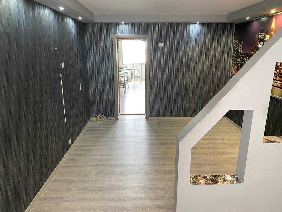 Продам 2-х ком. кв - Б. Момышулы 111