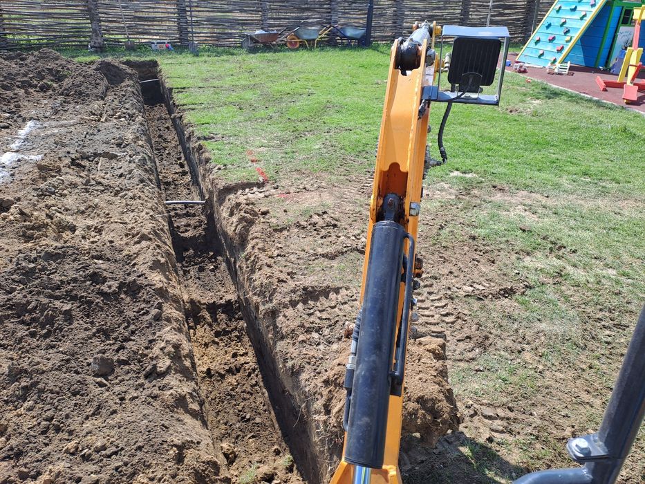 Săpături  - EXCAVATOR  - Prestări servicii miniexcavator