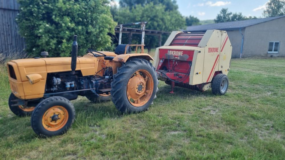 Krone 150 presa Deutz Fahr 490