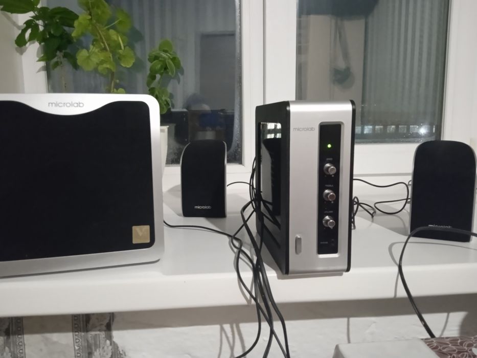 Продам колонки микролаб