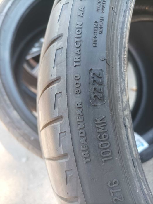 Продавам гуми BRIDGESTONE летни спорт пакет 275/30RZ20 и 245/35RZ20