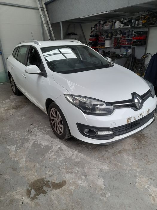 Haion Cu Luneta Portbagaj Spate Usa Renault Megane 3 Breack Lung Combi