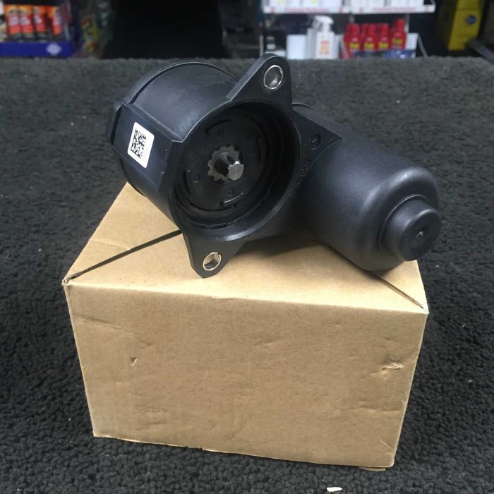 Motoras frana etrier spate VW passat B6 CC Tiguan  Suruburi