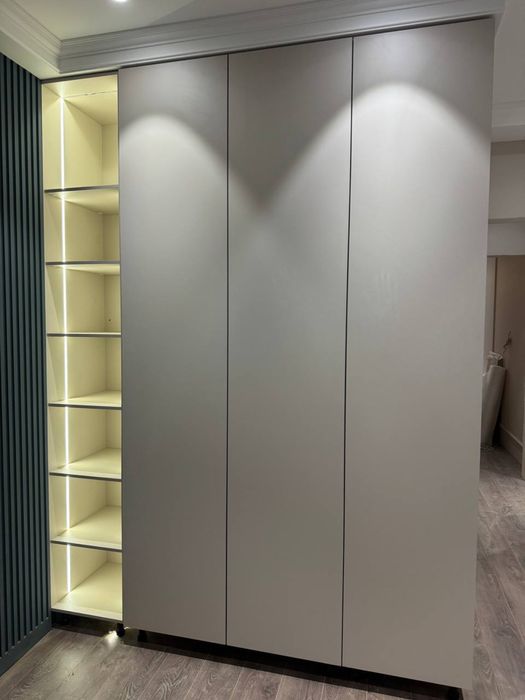 мебел на заказ кухна-спалный-прихошка