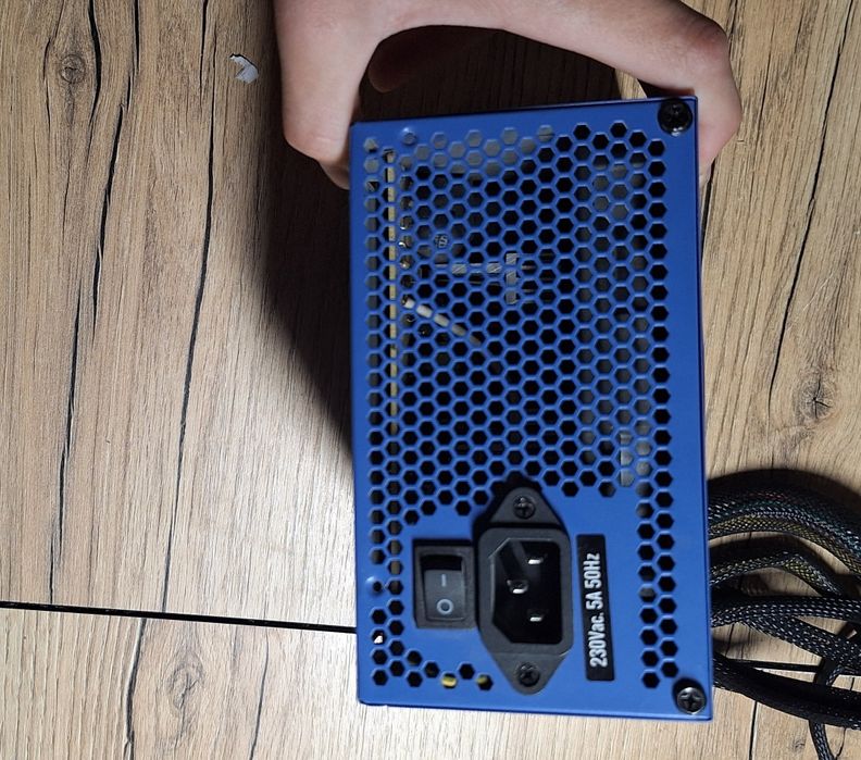 Продам блок питания