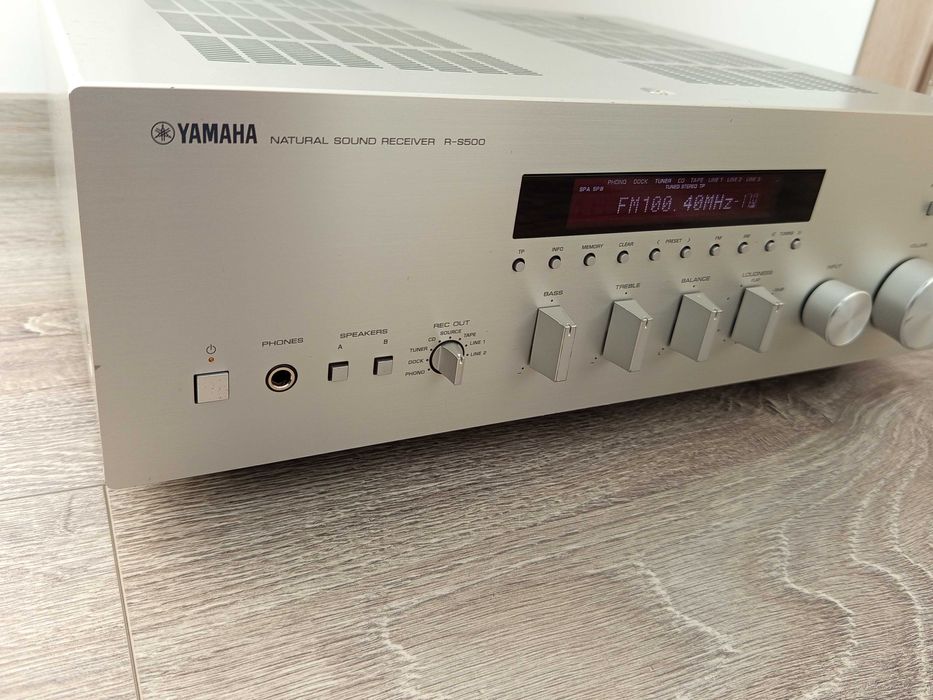 Стерео ресивър Yamaha R-S500