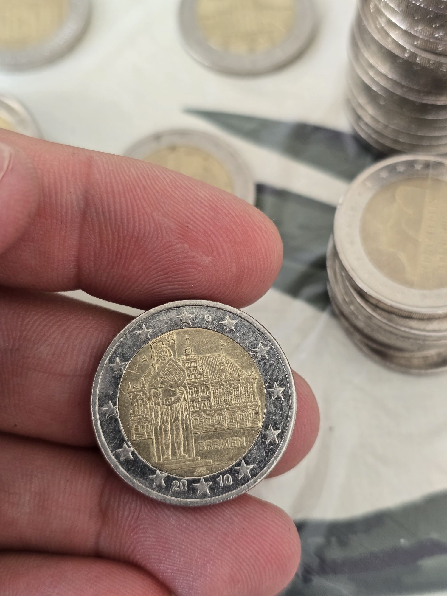 Редки монети от 1€ и 2€.