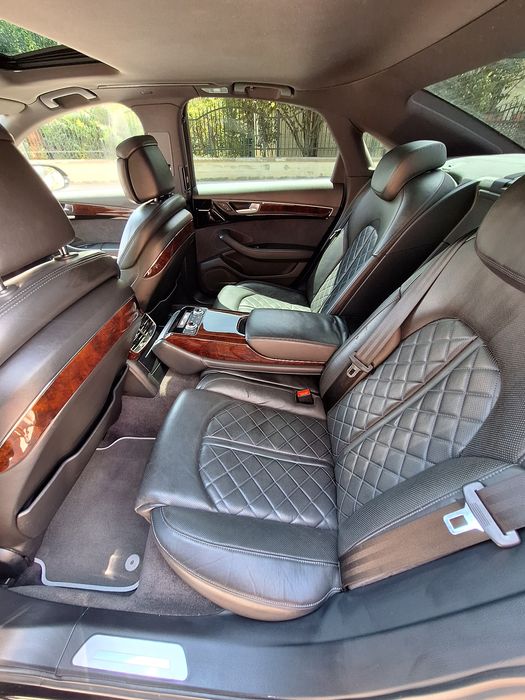 Audi A8 3.0 TDI / 250 CP 
Sedan premium, elegant ș