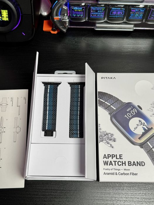 Curea PITAKA Carbon Fiber pentru Apple Watch • Nouă, în cutie