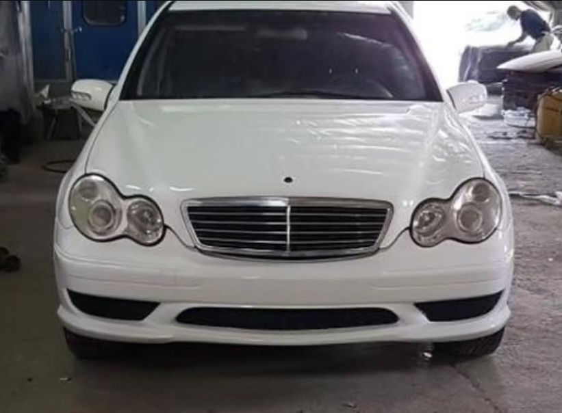 Обвес Mercedes W203 AMG