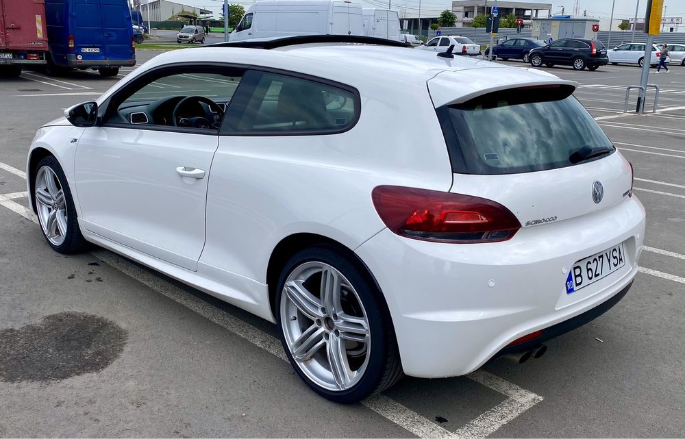 VW Scirocco R Line