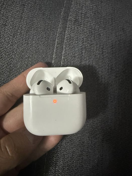 Air pods 4 с шумоподавлением