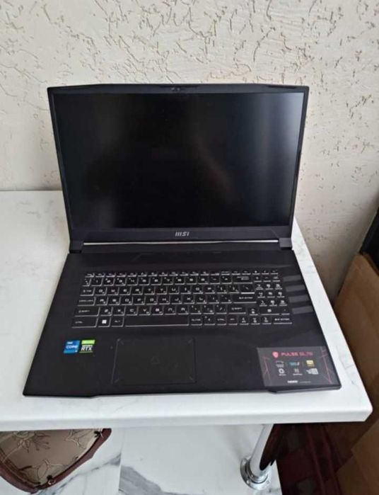 Ноутбук MSI Pulse GL 76