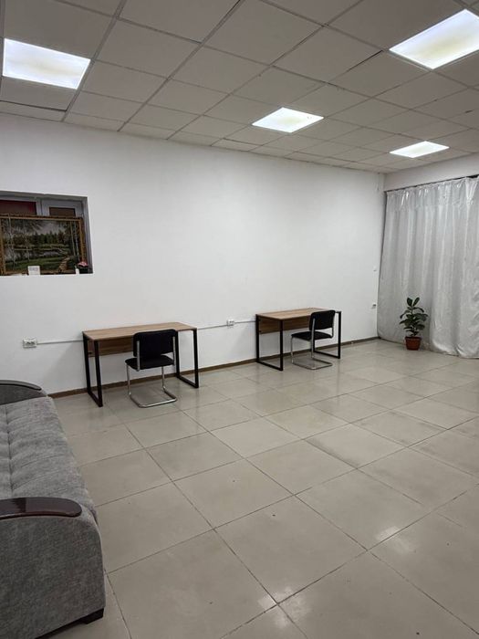 Аренда под офис 2 минут от метро Шахристан 40м2 С мебелью! 450$ 1 этаж