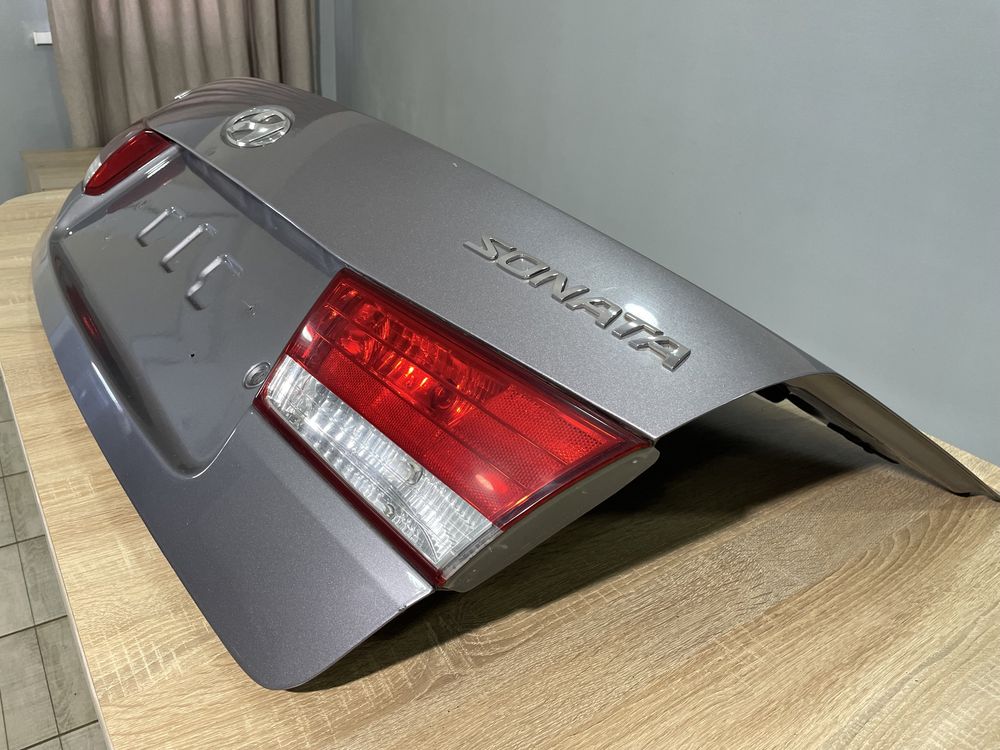 Крышка багажника Hyundai sonata