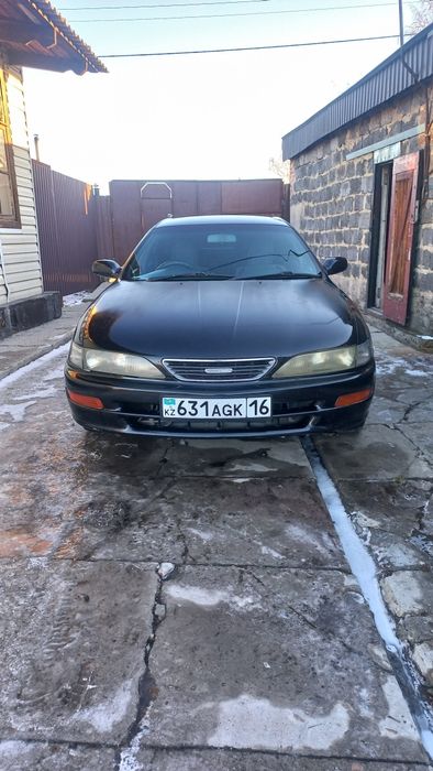 Продам тойота карина