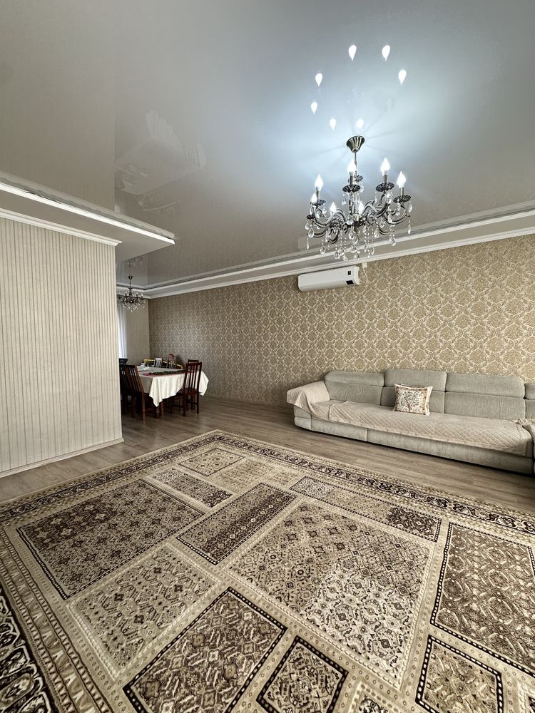 Продается коттедж 316 м2 в г.Тобыл