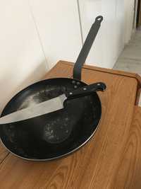 Tigaie wok de buyer+ cutitul bucatarului WMF