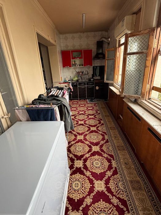 Yunsobod 19 kv 3/3/5/77 kv balkon kota srochniy variyant