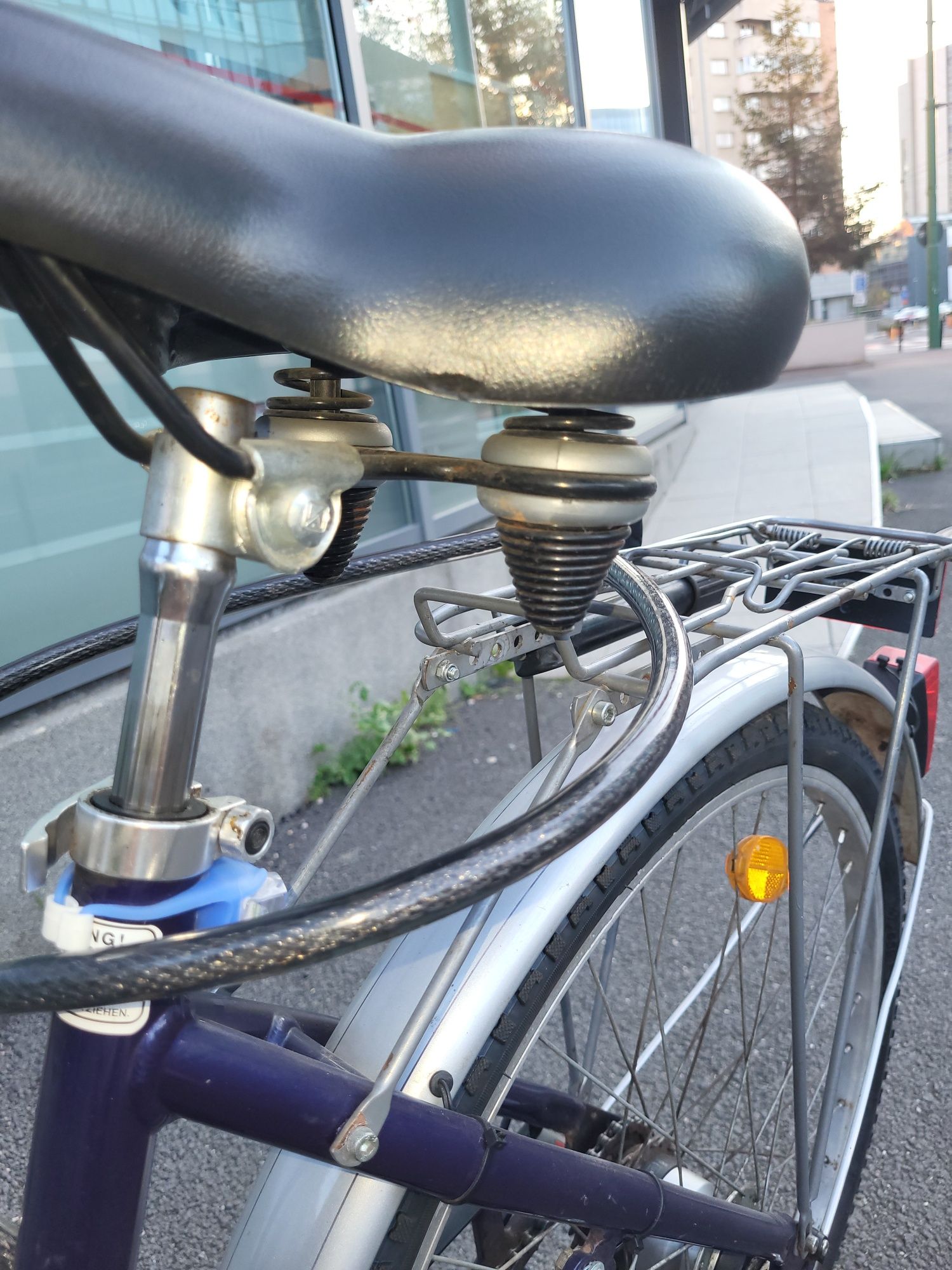 Bicicletă germana Miva dama cadru aluminiu, suspensie fata, sa cu dubl
