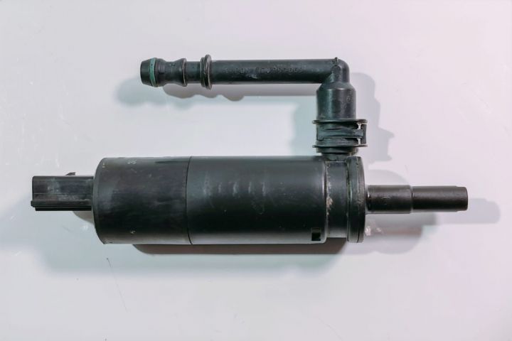 Pompita spalator faruri 3B7955681 Volkswagen VW Touareg generatia 1 7